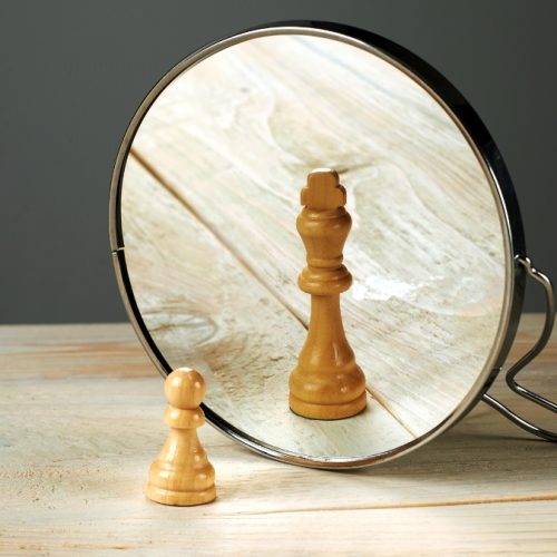 Ego कैसे छोड़ें Without Losing Confidence? ओशो के 4 सूत्र